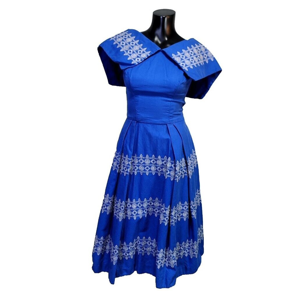 Vintage Carolinas Dress‎ Shop Manila Blue Embroidered Portrait Collar Midi Dress